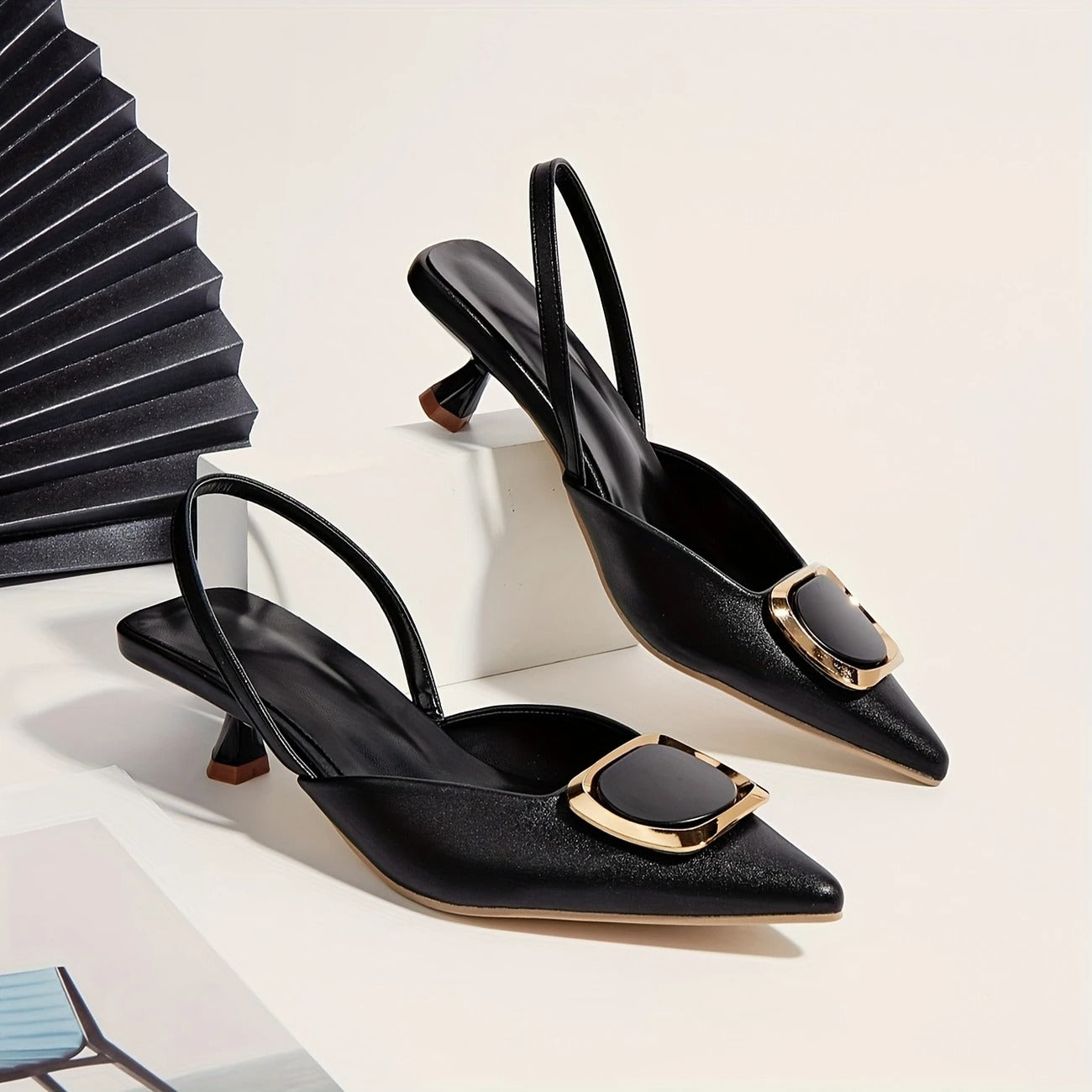 ✨ zapatos tipo SLINGBACKS de tacón bajo.