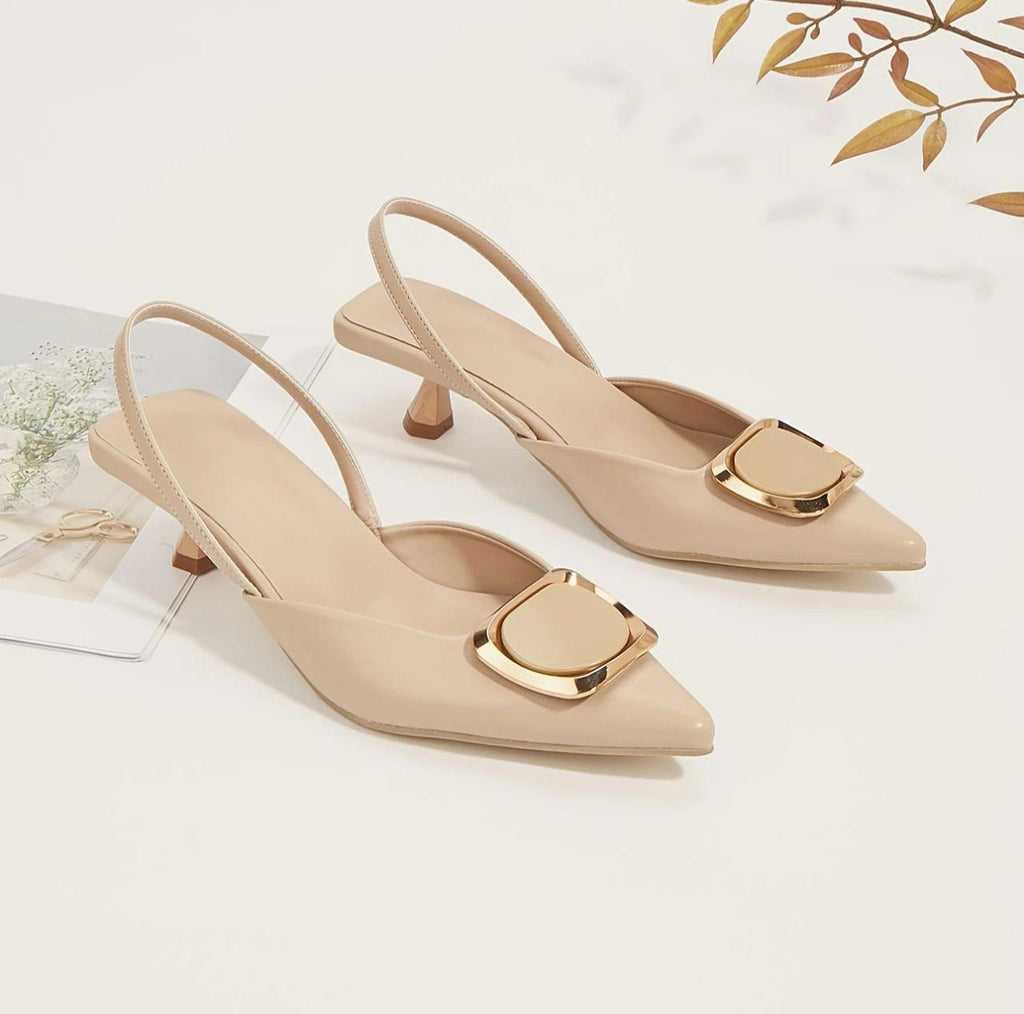 ✨ zapatos tipo SLINGBACKS de tacón bajo.
